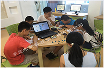 學(xué)校的創(chuàng)客實(shí)驗(yàn)室是什么？