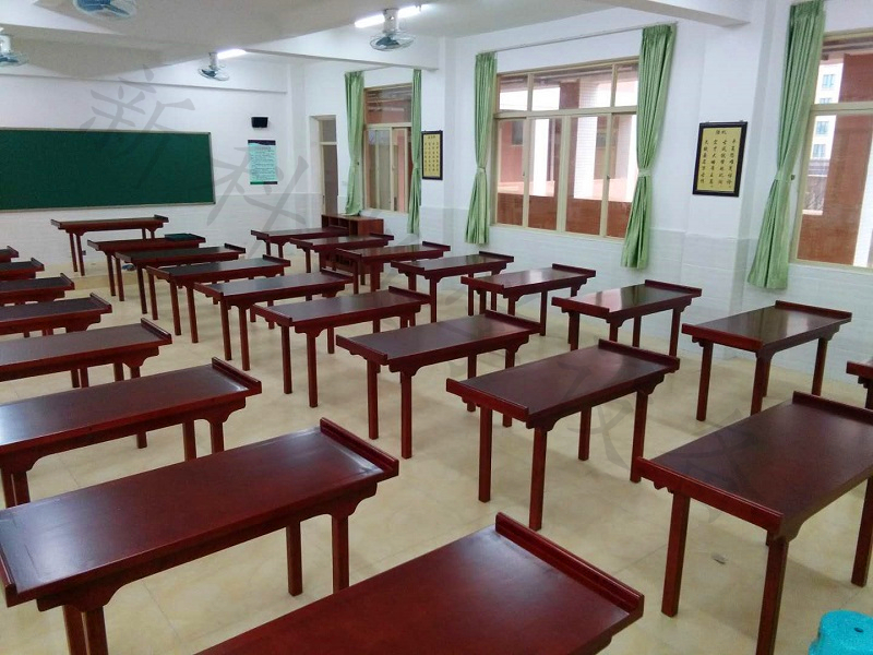 <a href='http://m.ombuyer.com/chanpin/57-1.html' target='1' style='font-size:18px; font-weight:bold; color:#000000;'>書法室</a>