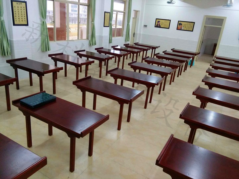 <a href='http://m.ombuyer.com/chanpin/57-1.html' target='1' style='font-size:18px; font-weight:bold; color:#000000;'>書法室</a>