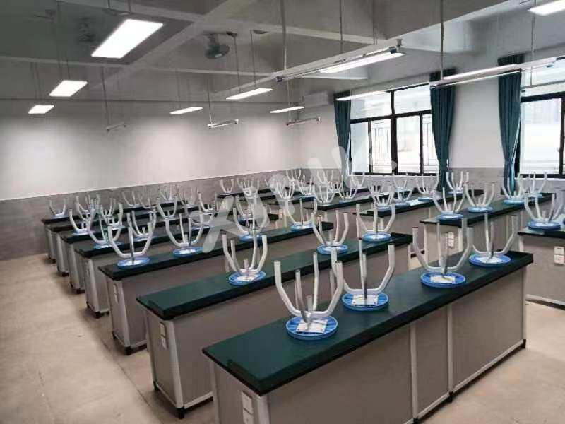 <a href='http://m.ombuyer.com/' target='1' style='font-size:14px; font-weight:bold; color:#0080ff;'>物理實驗室</a>