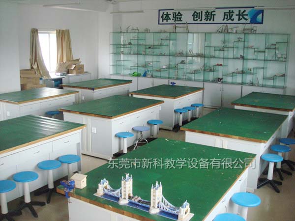 <a href='http://m.ombuyer.com/chanpinyiji/37-1.html' target='1' style='font-size:18px; font-weight:bold; color:#ff0000;'>通用技術(shù)實驗室設(shè)備</a>